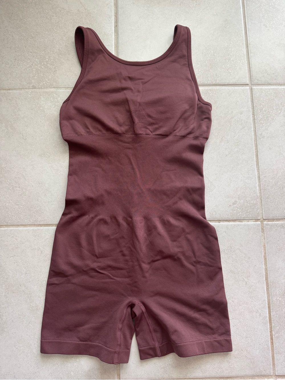 Amazon Seamless Shaping Bodysuit Sz Small